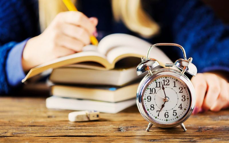 Effective Time Management Tips for Success in Bank Exams